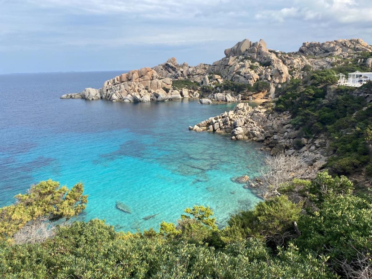 Sardegna Appartamenti, Via Sedini Trinità dʼAgultu Exterior foto
